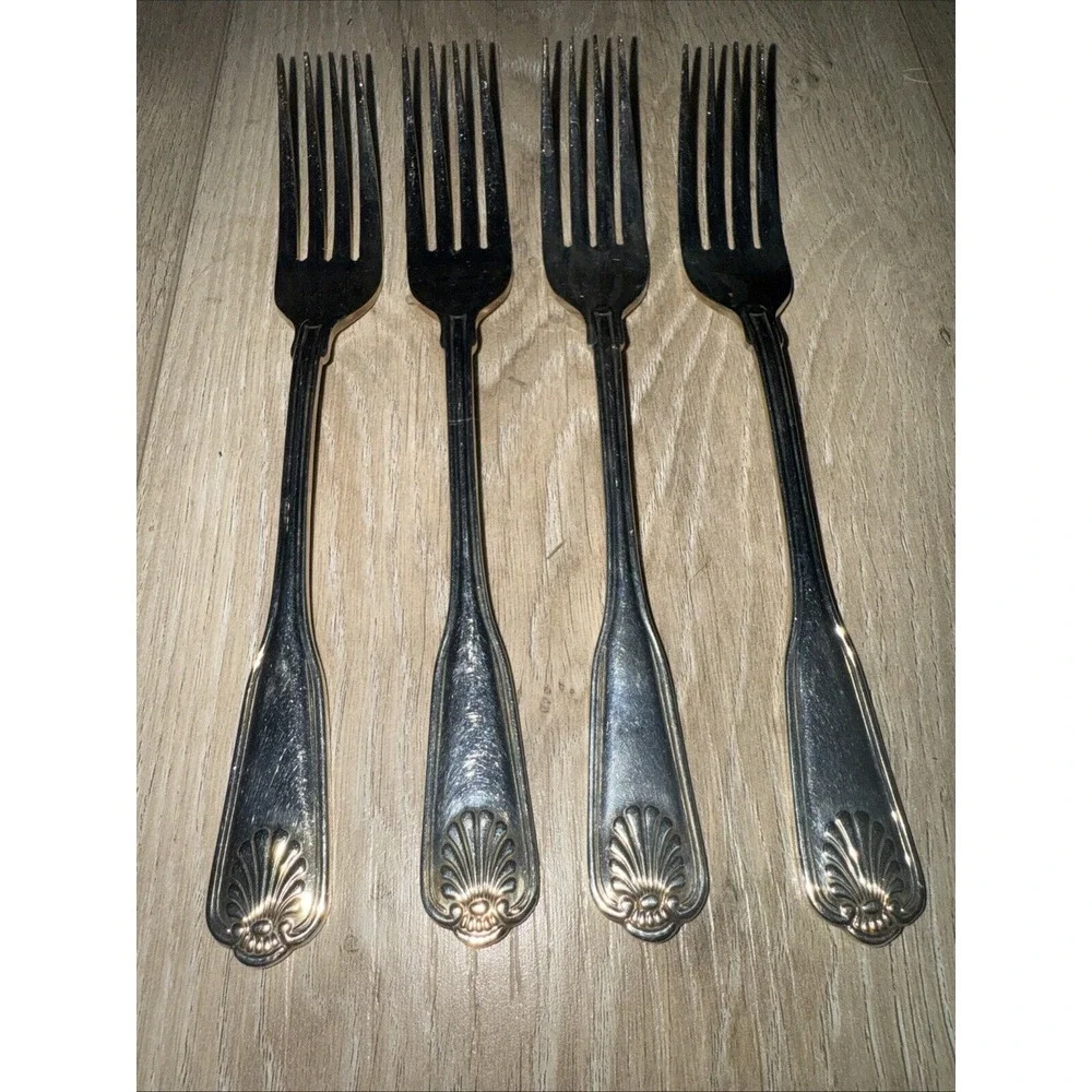 4 Vintage Dinner Forks COVENTRY SHELL Retroneu Silverplate‎ flatware